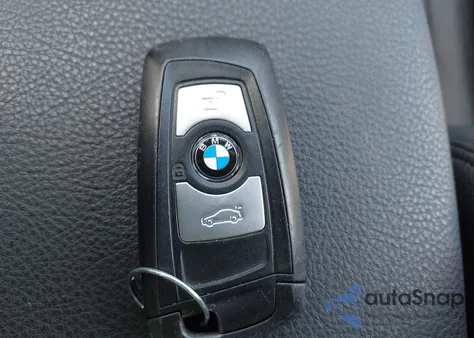 2013 BMW 328I xDrive from USA, damaged, VIN WBA3B5G50DNS05751